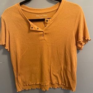 American eagle aerie mustard yellow button up top crop lettuce trim